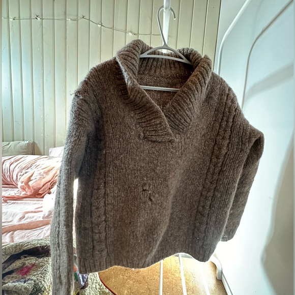 Ladies Medium Hand-knit vintage cowl neck sweater - Picture 2 of 3